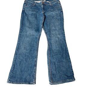 Levi’s Signature Women’s Low Rise Bootcut Jeans Size 18